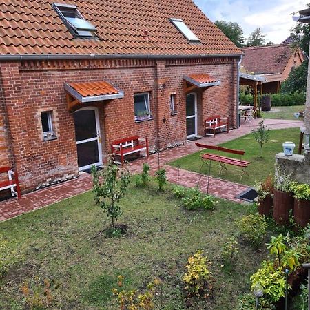 Remise Kairies Appartement Wustrow  Buitenkant foto